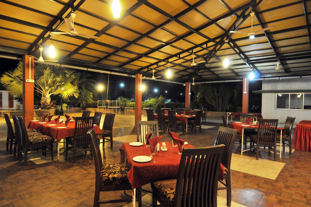 Sandy Resort Daman Exterior photo